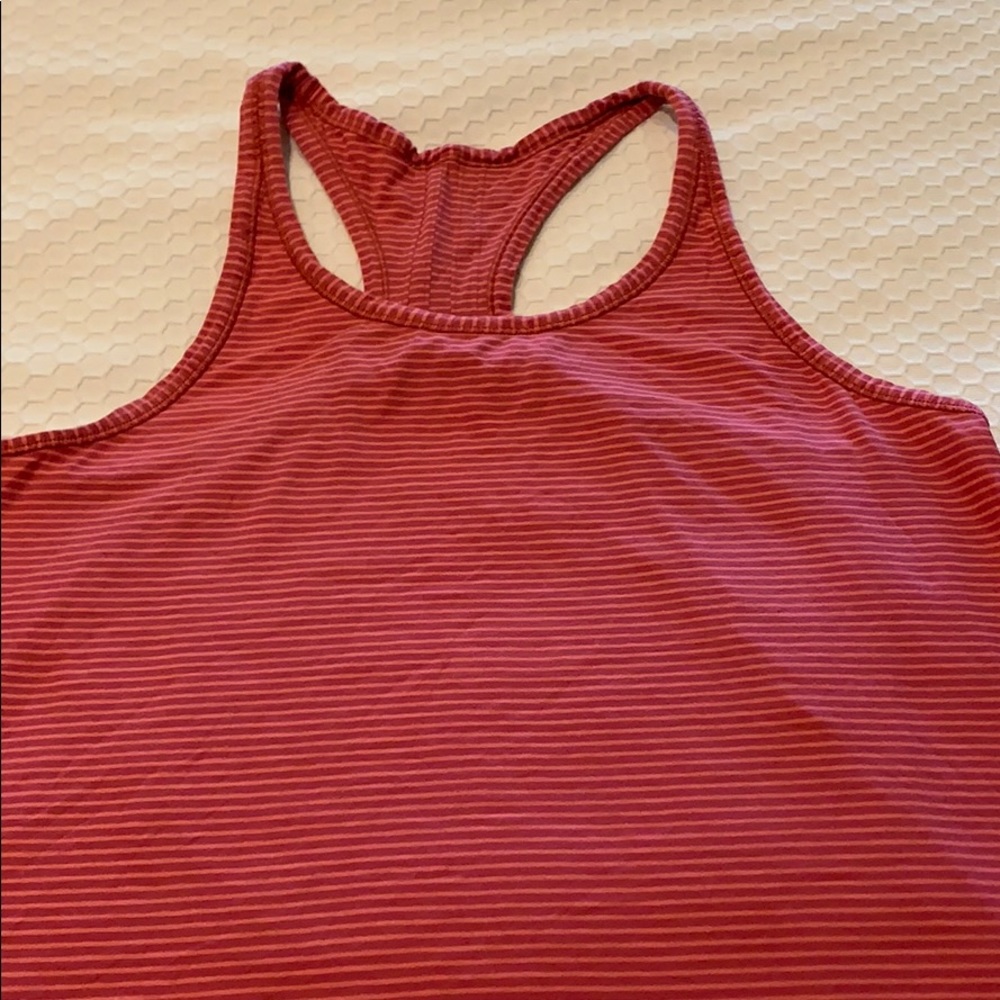 Lululemon tank top